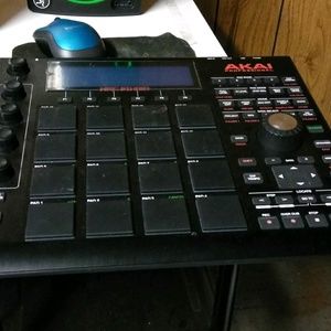 Meet your Posher, Dwayne